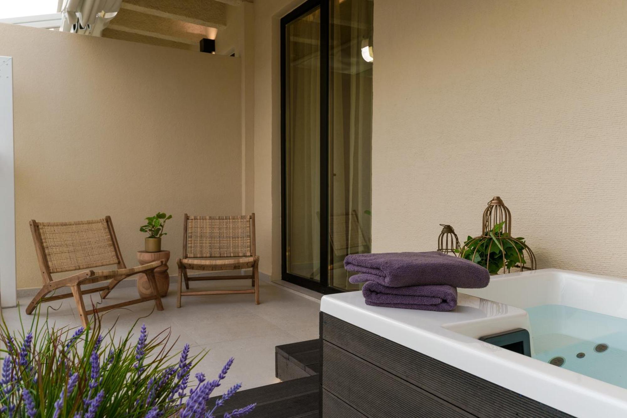 Acron 12 Penthouse Acropolis *