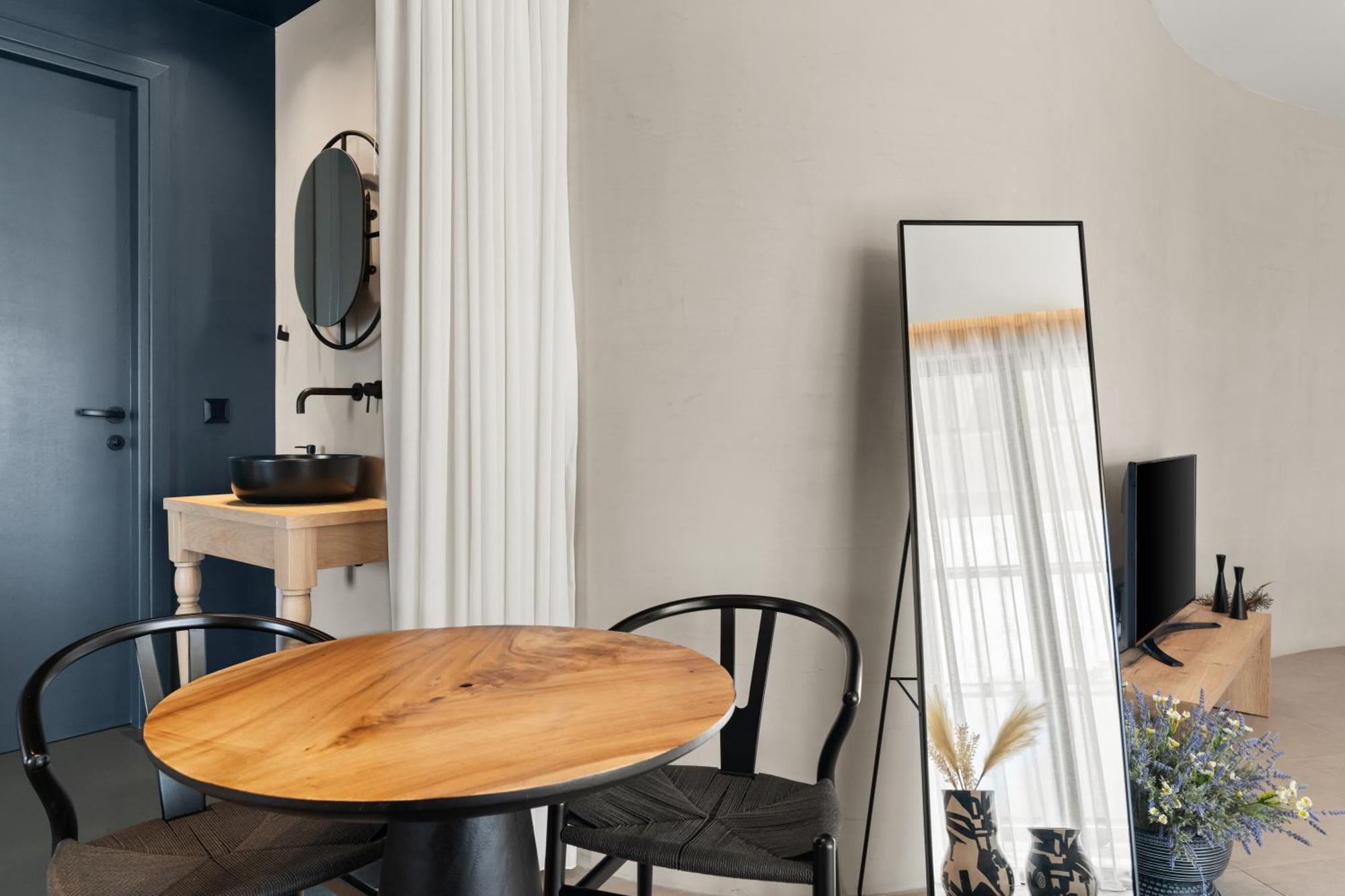 Acron 12 Penthouse Acropolis
